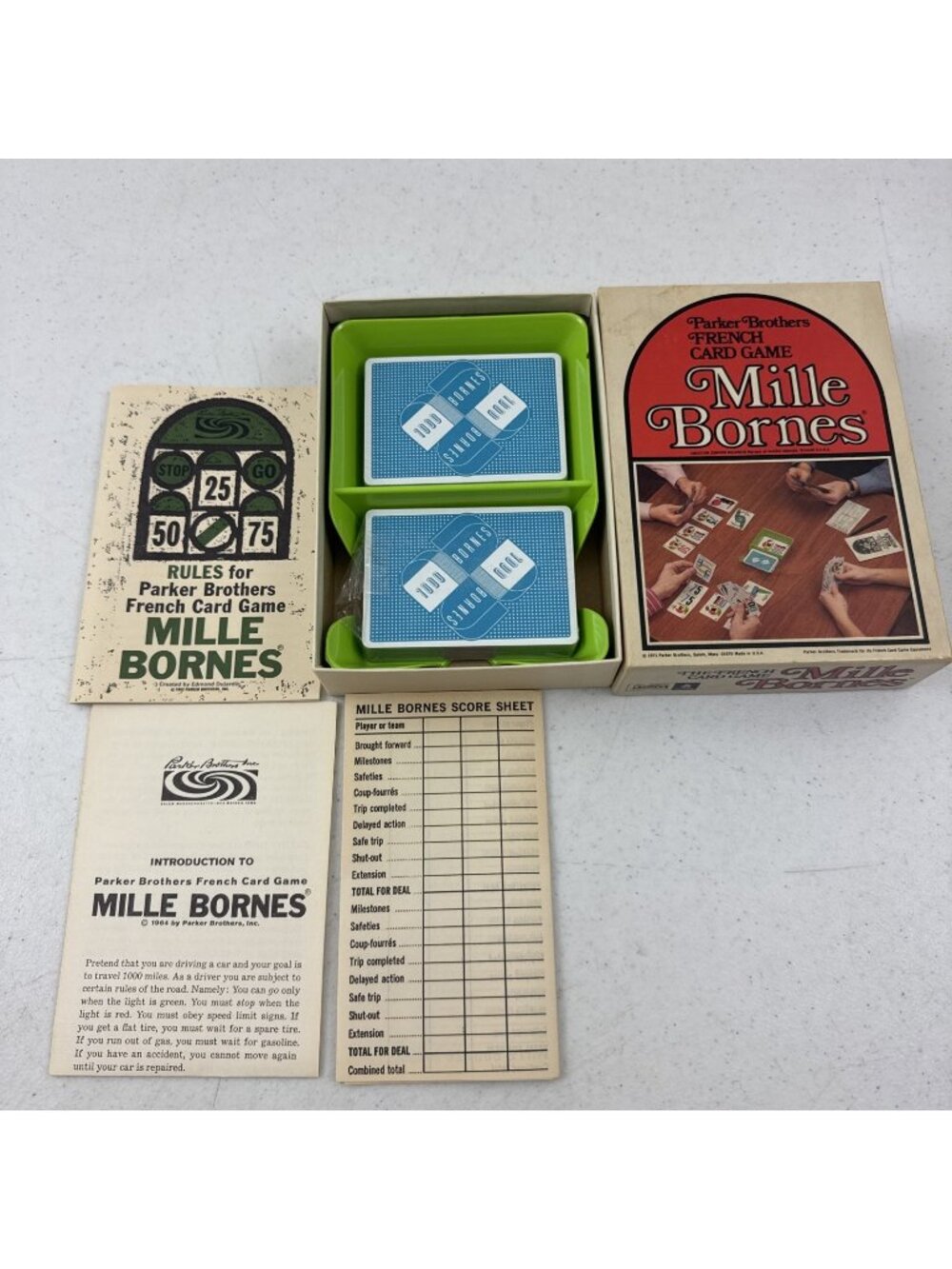 Parker Brothers Mille Bornes - French Card Game - Complete, Cards Sealed
